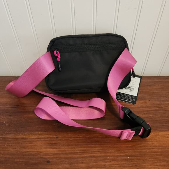 Barbie‎ Quinn Belt Bag Crossbody Black/White and Hot Pink - Picture 3 of 3
